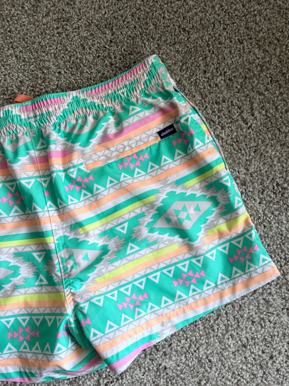 Chubbies Teal Aztec-Pattern Swim Trunks En Fuegos 4